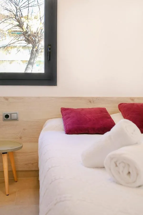 Moderno Y Confortable Apartamento Port Trebol Roses Apartman